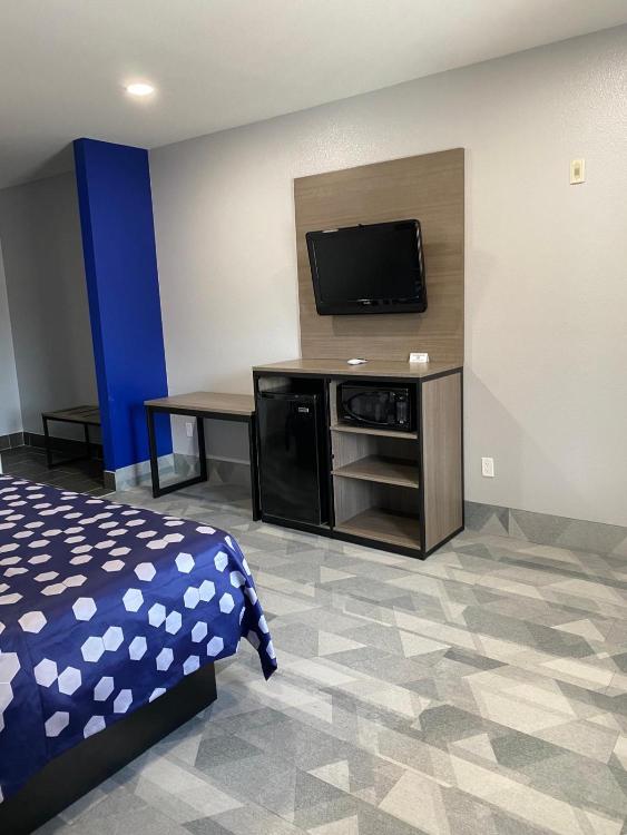 Airway Inn - IAH Airport photo 3