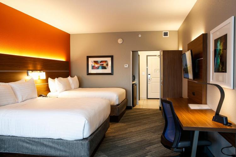 Holiday Inn Express - Evansville by IHG photo 2