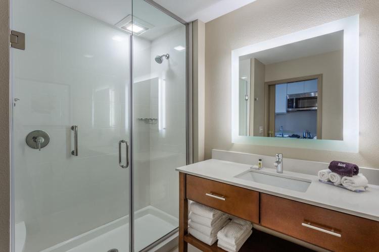 Candlewood Suites Fargo South-Medical Center by IHG photo 3