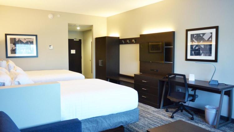 Holiday Inn Express & Suites - Jacksonville W - I295 and I10 by IHG photo 3