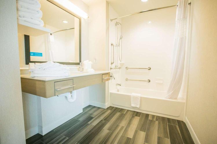 Hampton Inn & Suites Tempe/Phoenix Airport, Az photo 1
