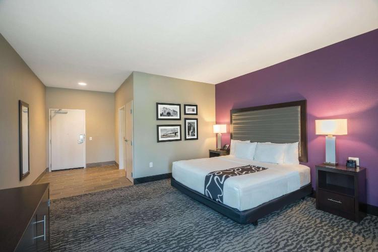 La Quinta by Wyndham Memphis Downtown photo 3