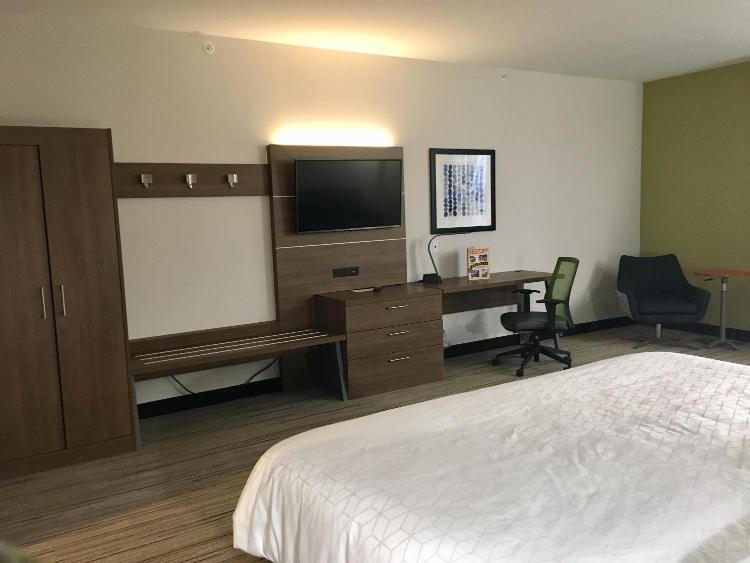 Holiday Inn Express - Grand Island by IHG photo 3