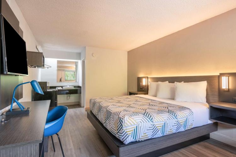 Motel 6-Charlotte, NC - Coliseum photo 2