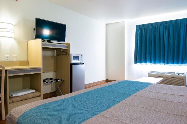 Motel 6-Las Cruces, NM - Telshor photo 2