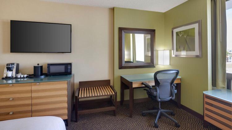 Holiday Inn San Jose-Silicon Valley by IHG photo 1
