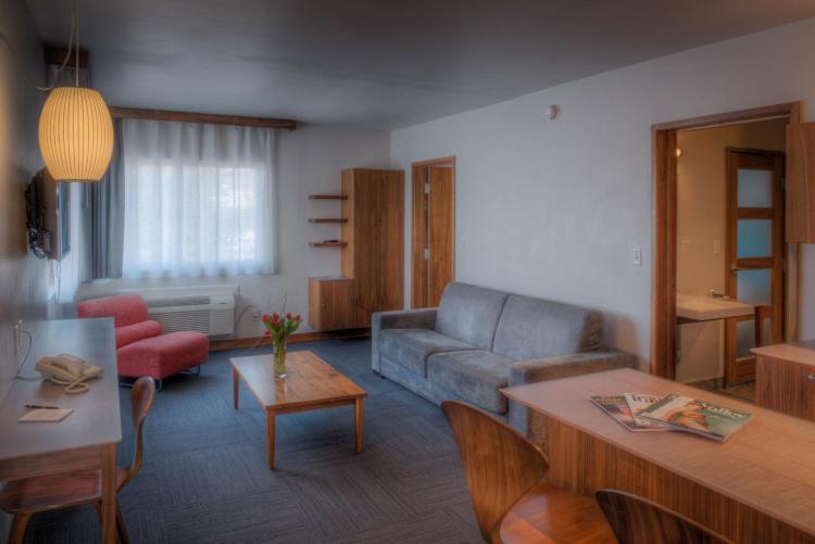 Modern Hotel photo 2