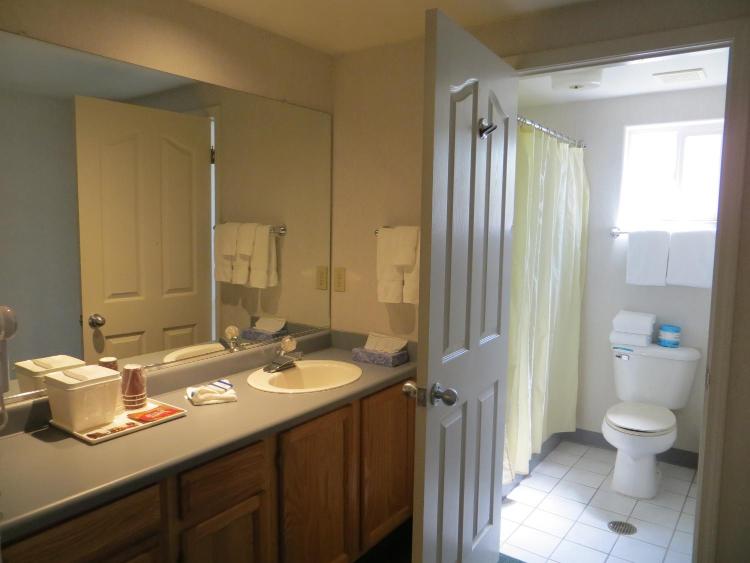 Garden Inn and Suites Fresno photo 2