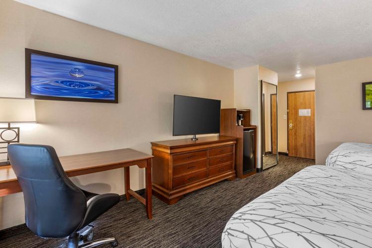 Best Western Plus Landmark Inn photo 3
