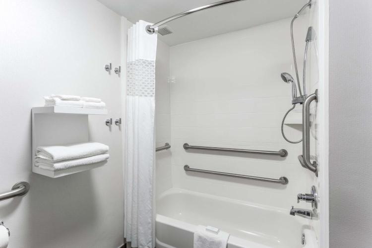 Hampton Inn Biloxi-Ocean Springs photo 3