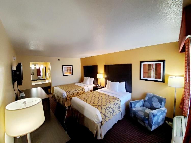Baymont by Wyndham Goodlettsville Nashville photo 1