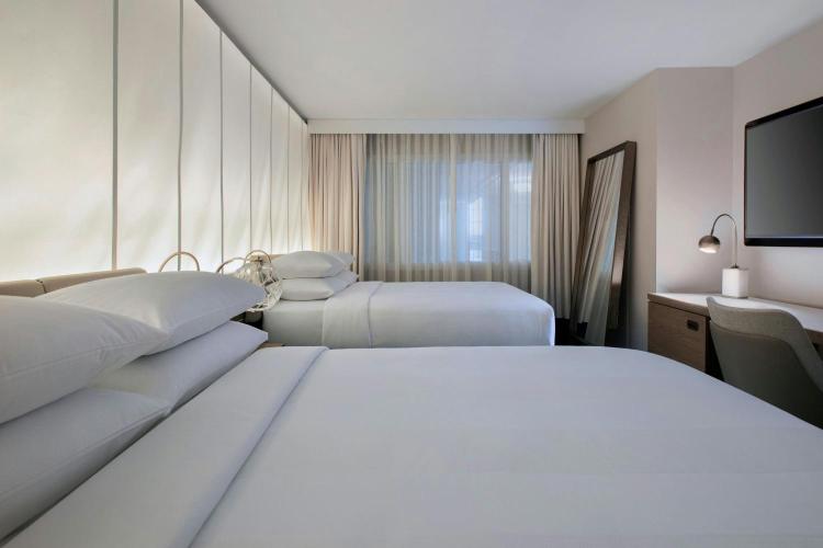Newport Marriott Hotel & Spa photo 1