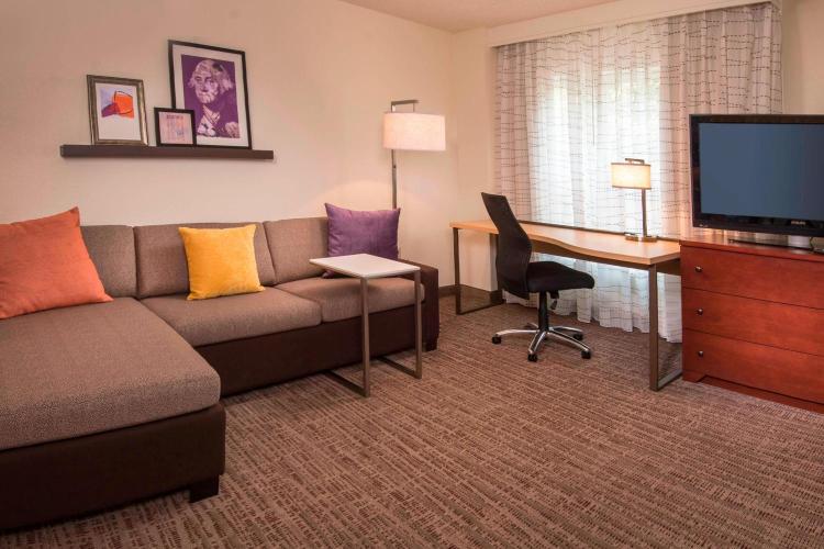Residence Inn Alexandria Old Town/Duke Street photo 2
