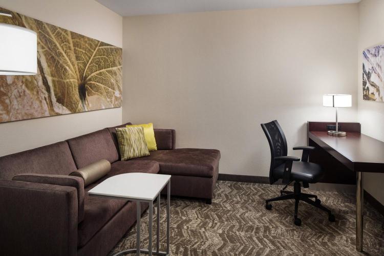 SpringHill Suites Bakersfield photo 2