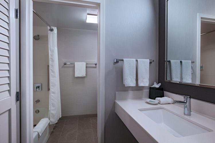 Courtyard by Marriott Dallas Richardson at Spring Valley photo 3