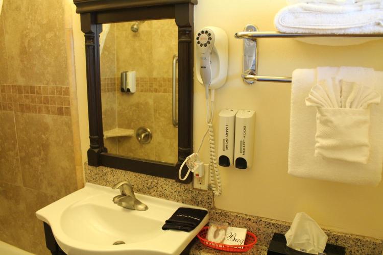 Riverside Inn & Suites Santa Cruz photo 2