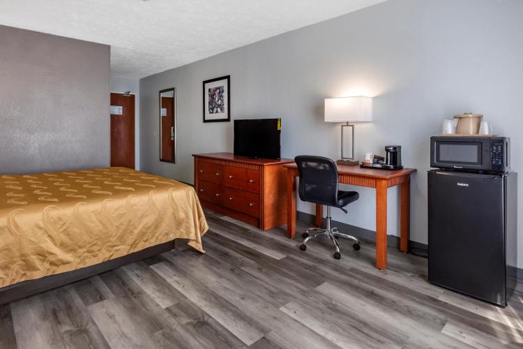 Quality Inn Fayetteville near Fort Bragg photo 3