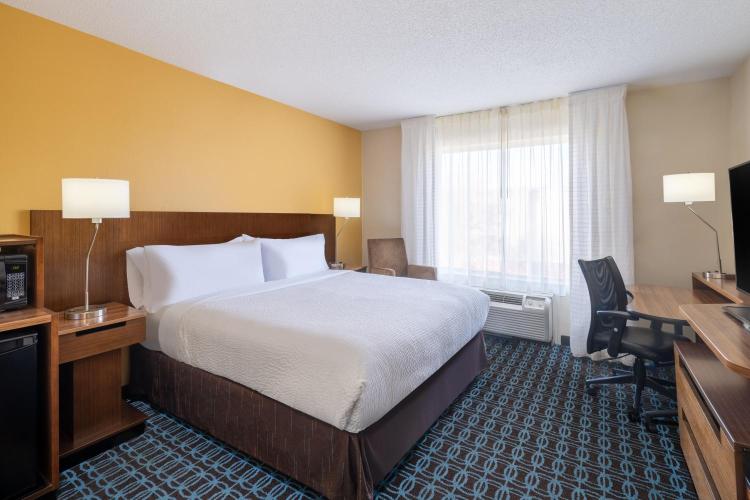 Garner Hotel Macon West by IHG photo 1