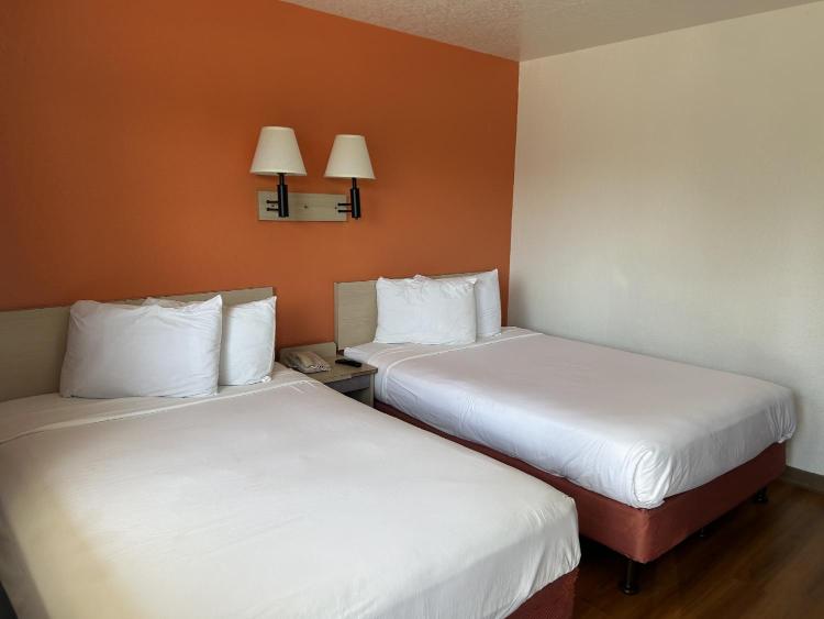 Motel 6-Stanton, CA photo 2