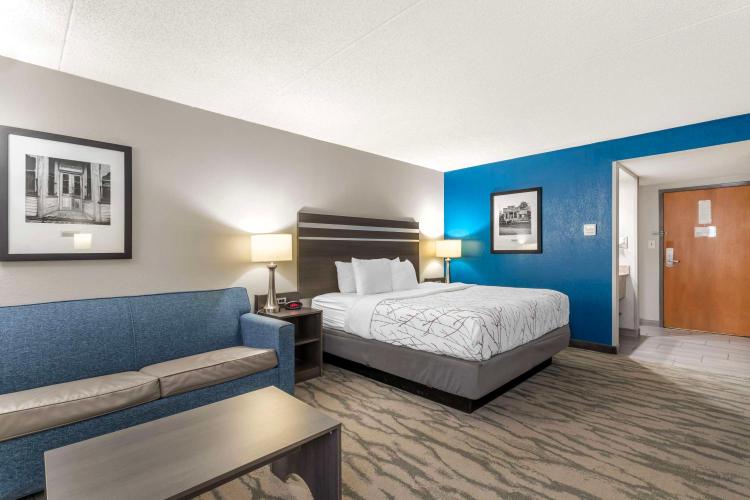 Best Western Plus Knoxville Cedar Bluff photo 2