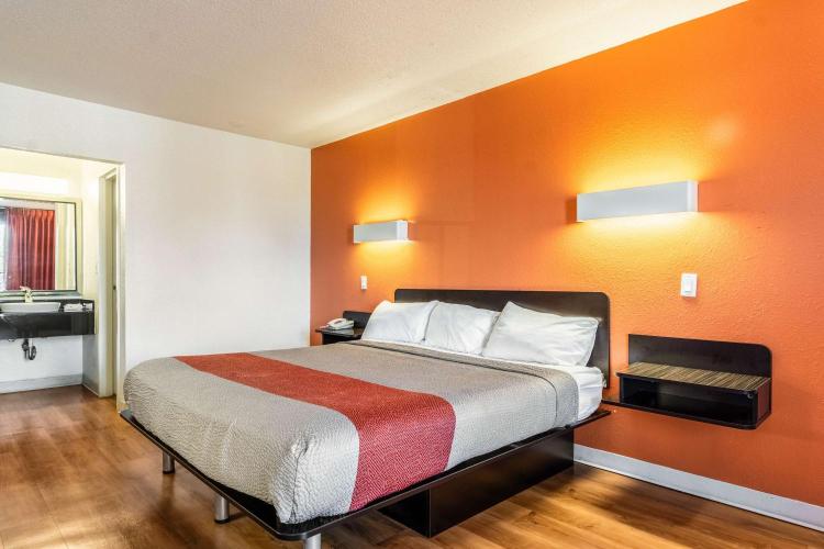 Motel 6-Little Rock, AR - West photo 3