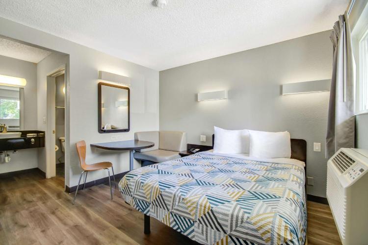 Motel 6-San Jose, CA - Airport photo 2