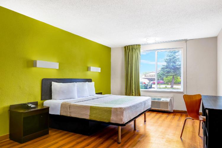 Motel 6 Indianapolis IN photo 1