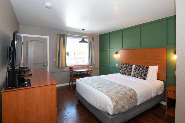 Nordic Inn and Suites photo 2