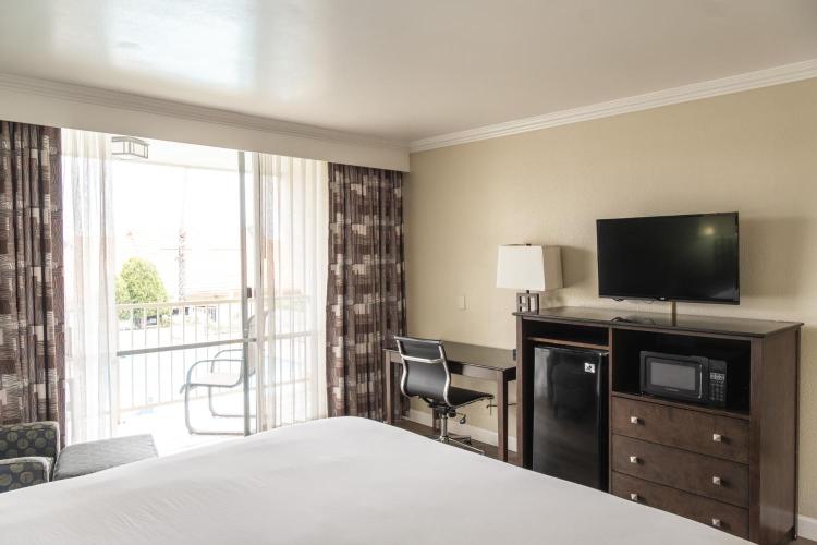 Travelodge by Wyndham Monterey Bay photo 3
