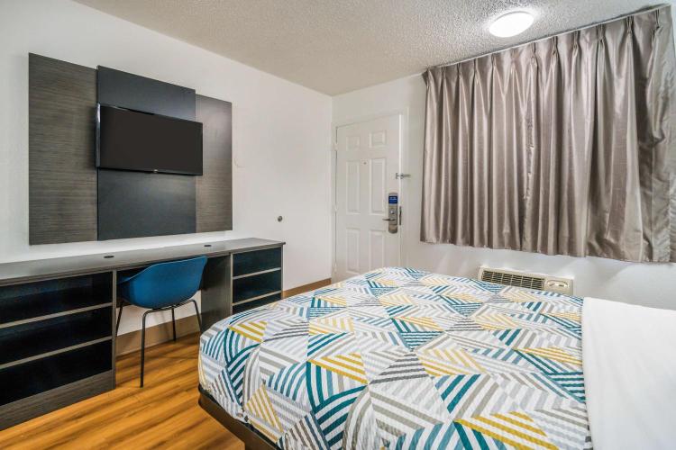 Motel 6-Irving, TX - Dallas photo 2