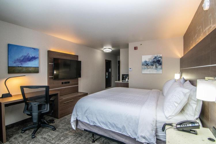 Holiday Inn Express Spokane-Downtown by IHG photo 3