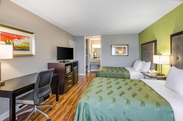 Quality Inn Roanoke Airport photo 2