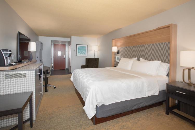 Holiday Inn Express and Suites Winchester by IHG photo 1