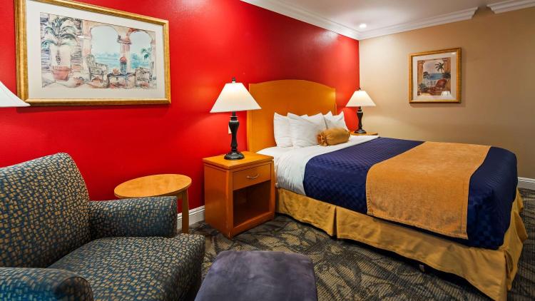 Best Western Plus - Anaheim Orange County Hotel photo 2