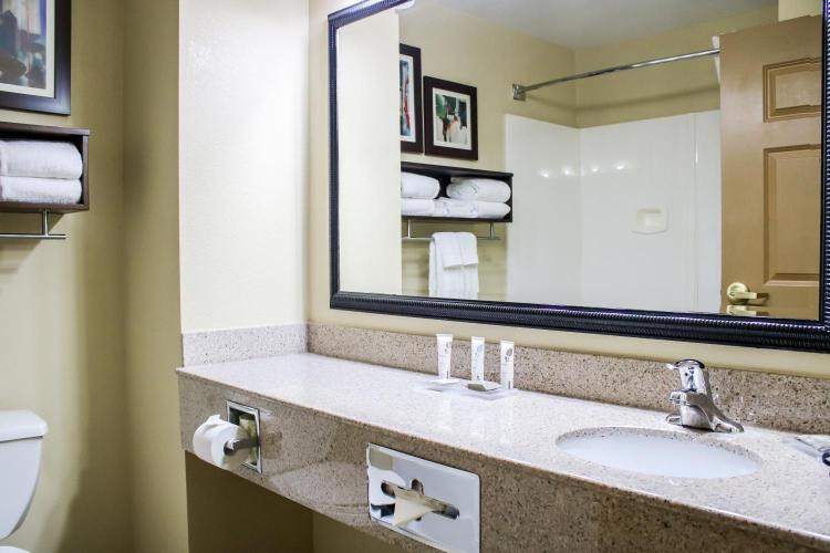 Country Inn & Suites by Radisson, Richmond West at I-64, VA photo 2