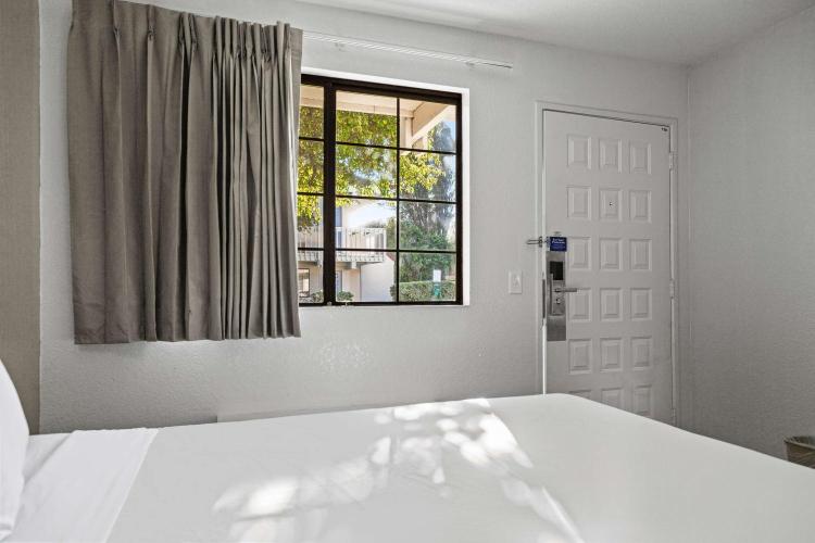 Motel 6-San Luis Obispo, CA - South photo 3