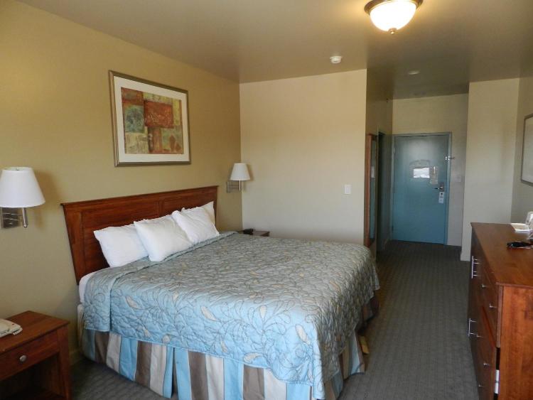 Days Inn by Wyndham Downtown St. Louis photo 1