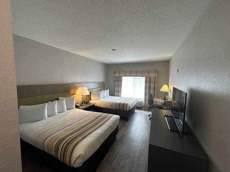 Country Inn & Suites by Radisson, Grand Rapids Airport, MI photo 1