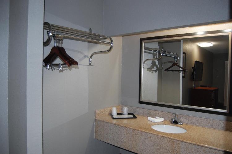 Motel 6-Tupelo, MS - Downtown photo 2
