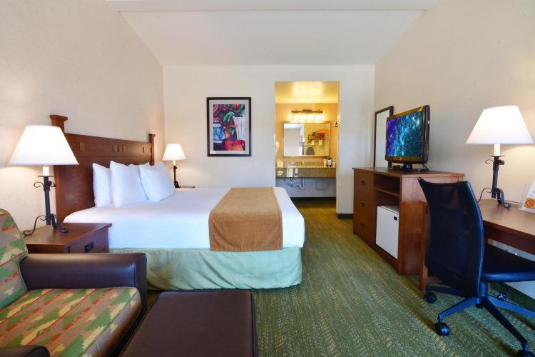 Lamplighter Inn & Suites at SDSU photo 3