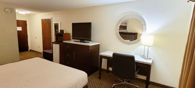 Home Inn & Suites photo 3