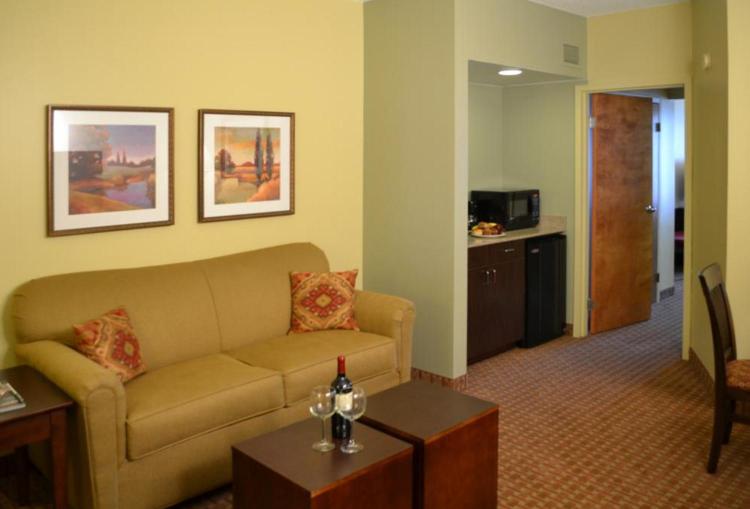 Euro-Suites Hotel photo 3