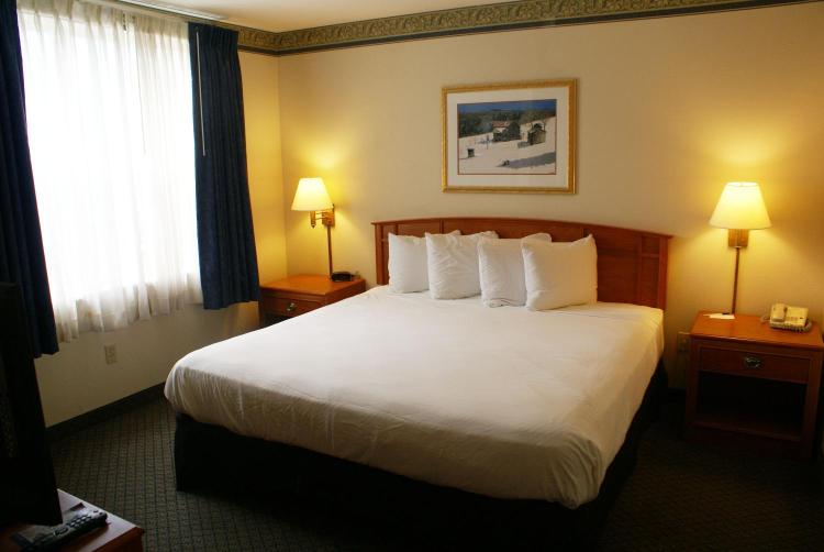 Country Inn & Suites by Radisson, Lansing, MI photo 1