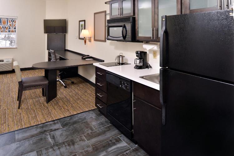 Candlewood Suites Winchester by IHG photo 3