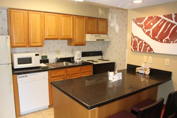 Hawthorn Extended Stay by Wyndham Wichita photo 1
