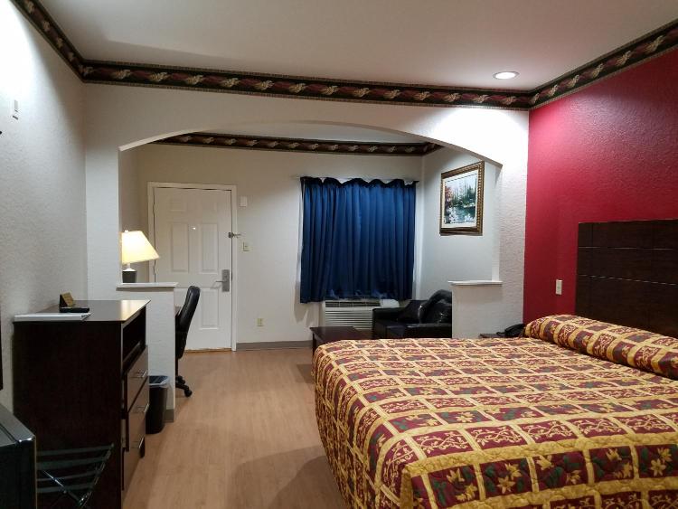Scott Inn & Suites - Downtown Houston photo 2