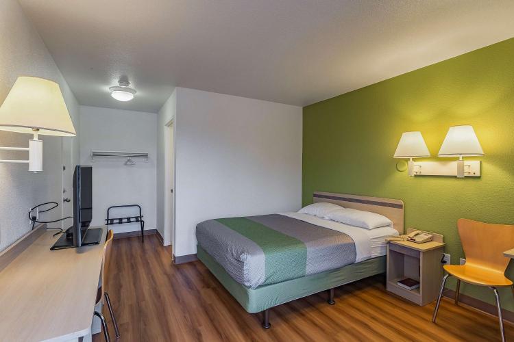 Motel 6-Billings, MT - South photo 2