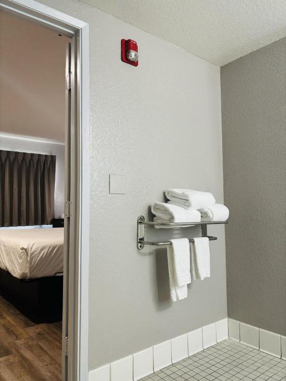 Motel 6-Santa Ana, CA photo 3