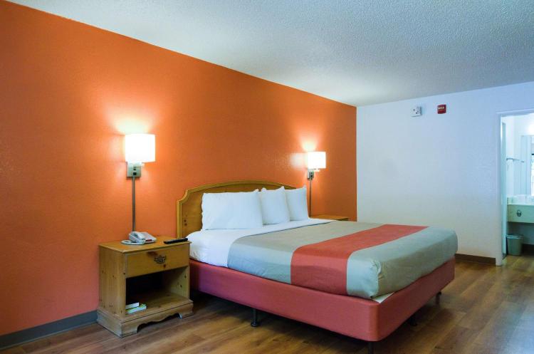 Motel 6-Frederick, MD - Fort Detrick photo 3