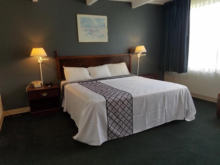 Travelodge by Wyndham Lake George NY photo 1